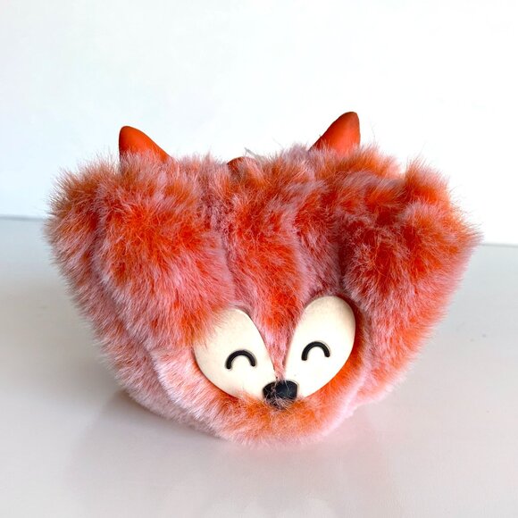 Bath & Body Works Accessories - Bath & Body Works Fox Pom Pocketbac Hand Gel Holder NWT Fuzzy Fur Winter Fox